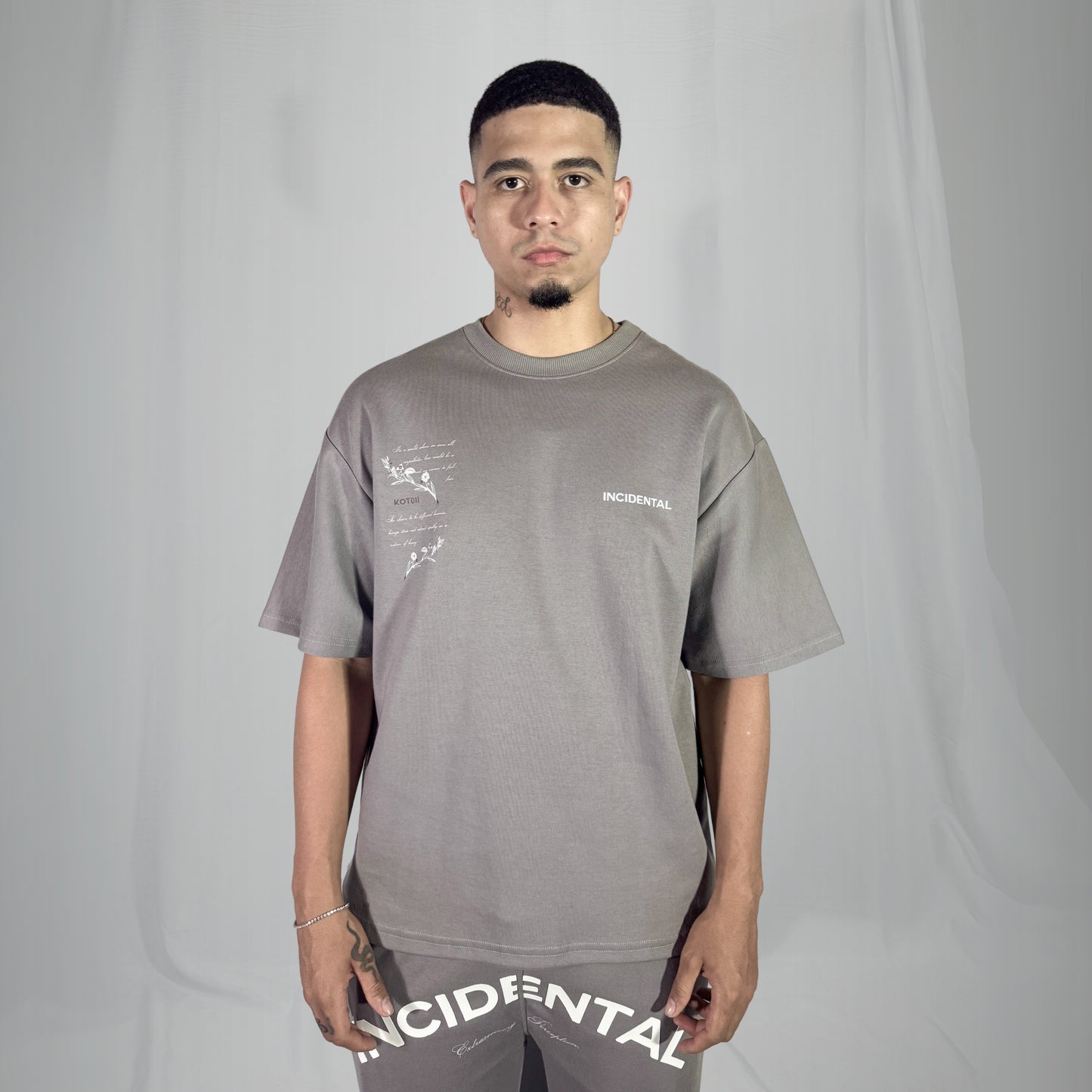 KINESIS OVERSIZE T-SHIRT