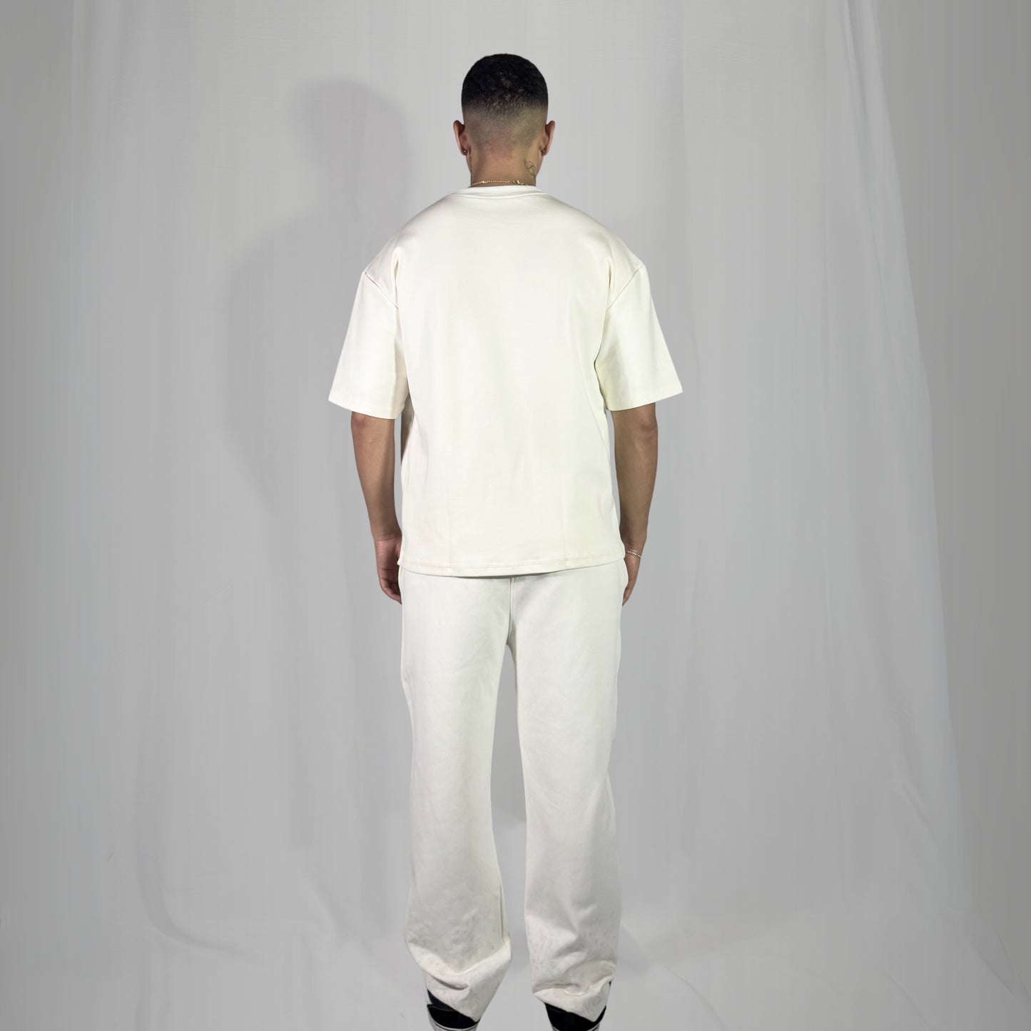 WHITESTAR OVERSIZE T-SHIRT